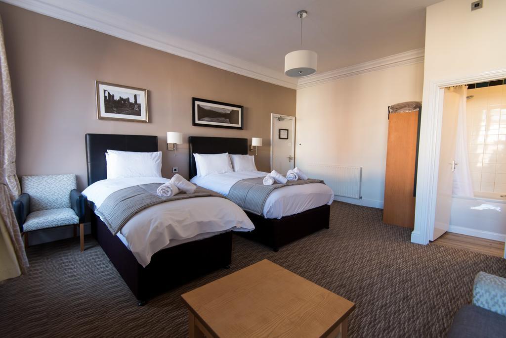 Hotel The Wellington Brecon Exterior foto