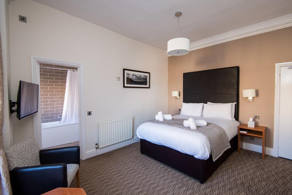 Hotel The Wellington Brecon Exterior foto