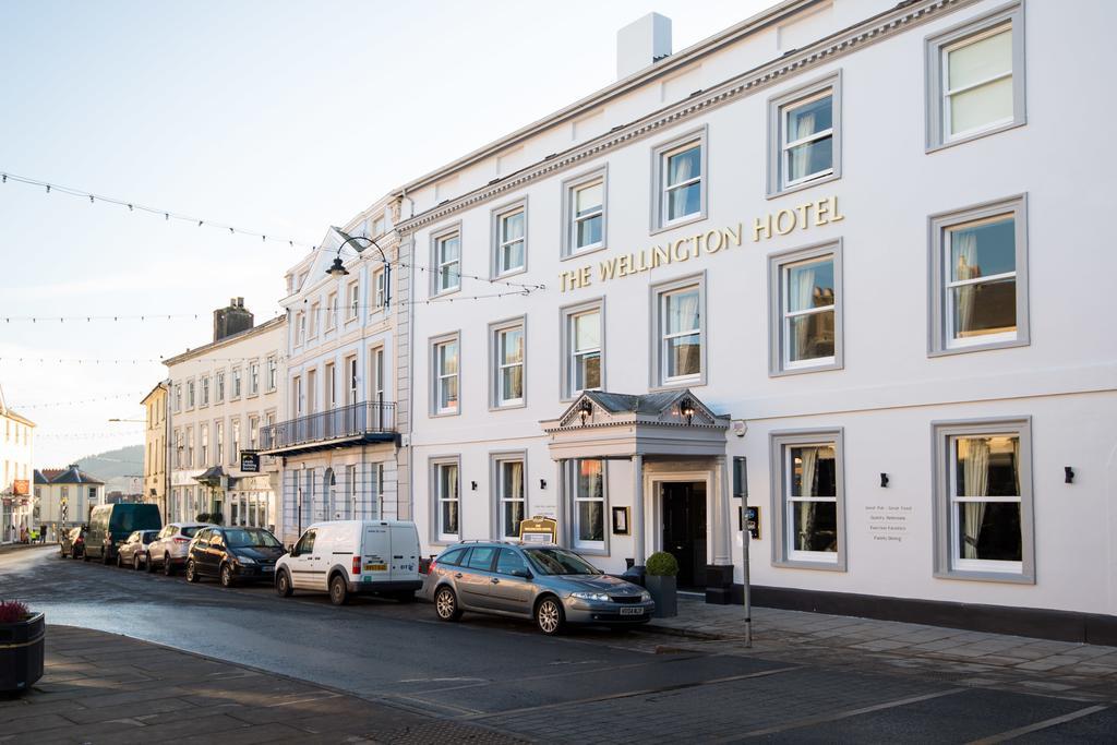 Hotel The Wellington Brecon Exterior foto