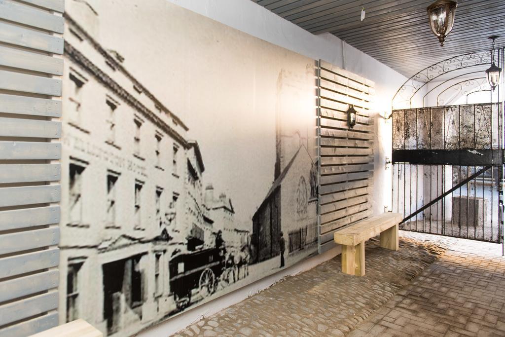 Hotel The Wellington Brecon Exterior foto